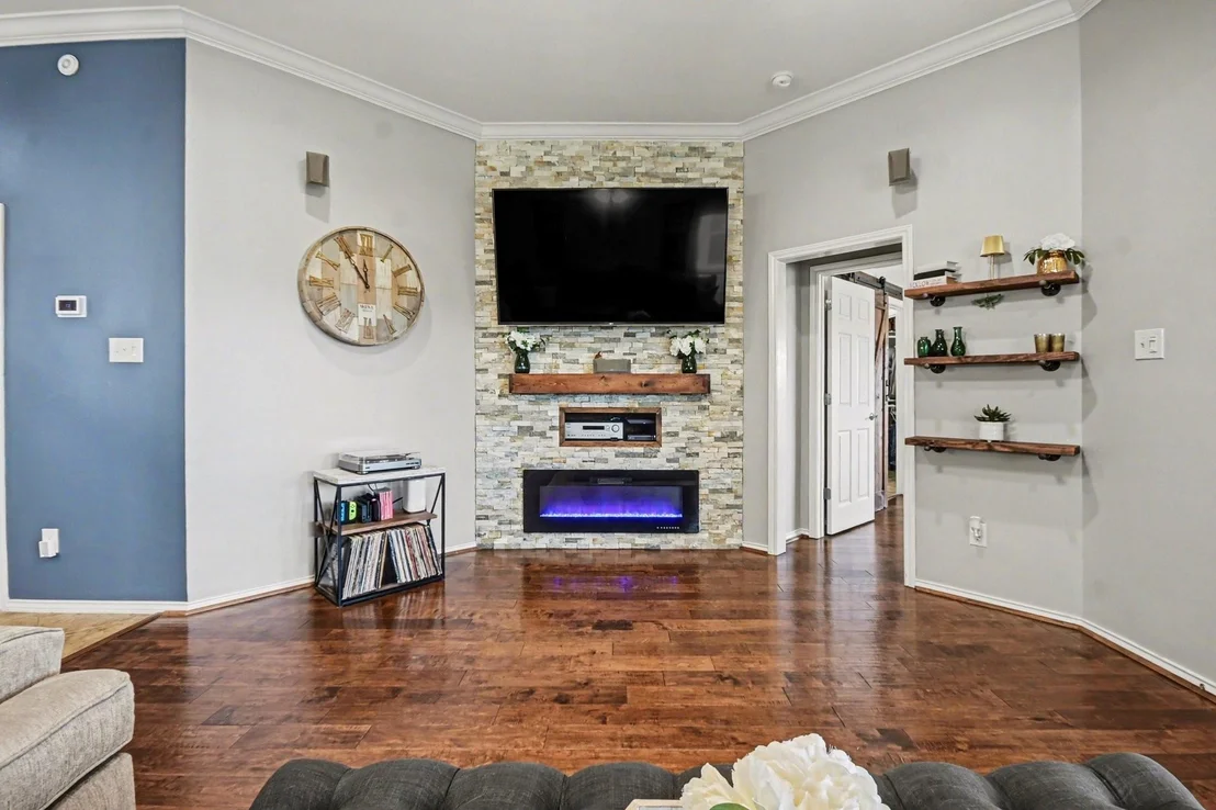 Photo of 13122 Royal Bend Lane
