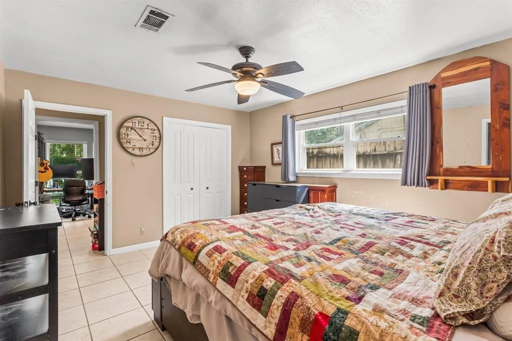 Photo of 16180 Pinewood Drive