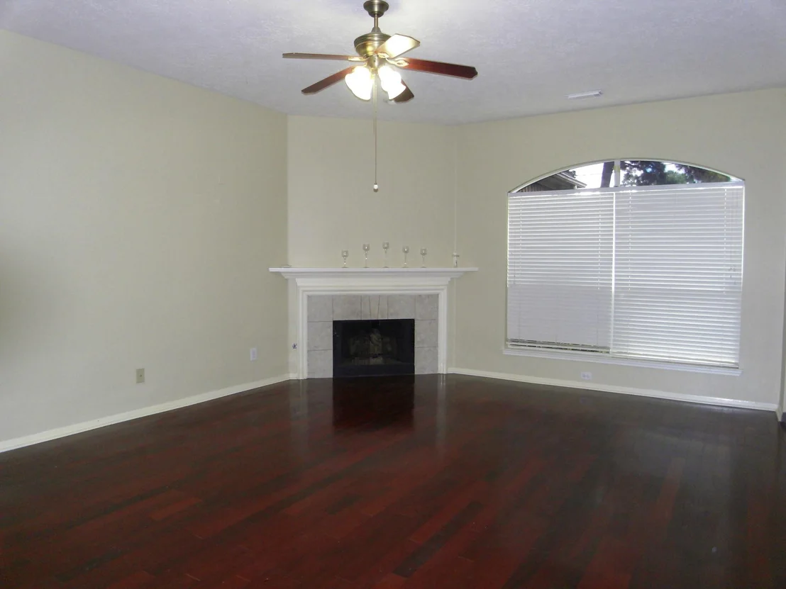 Photo of 16018 Charterstone Drive