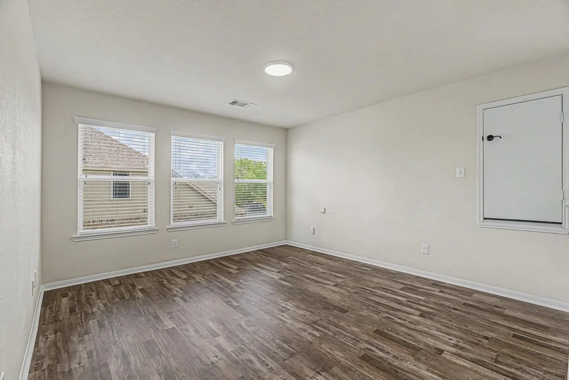 Photo of 4022 Cypress Point Drive