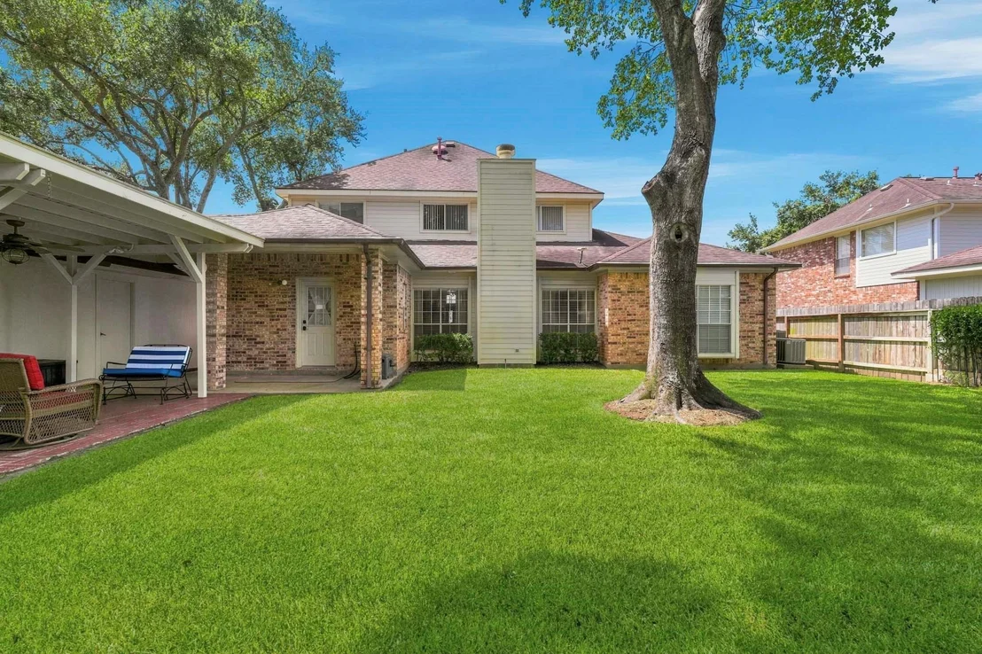 Photo of 23027 Red River Drive