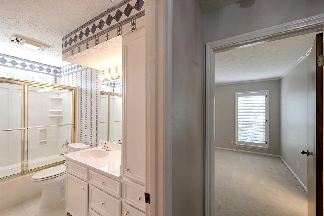 Photo of 206 Virginia Lane