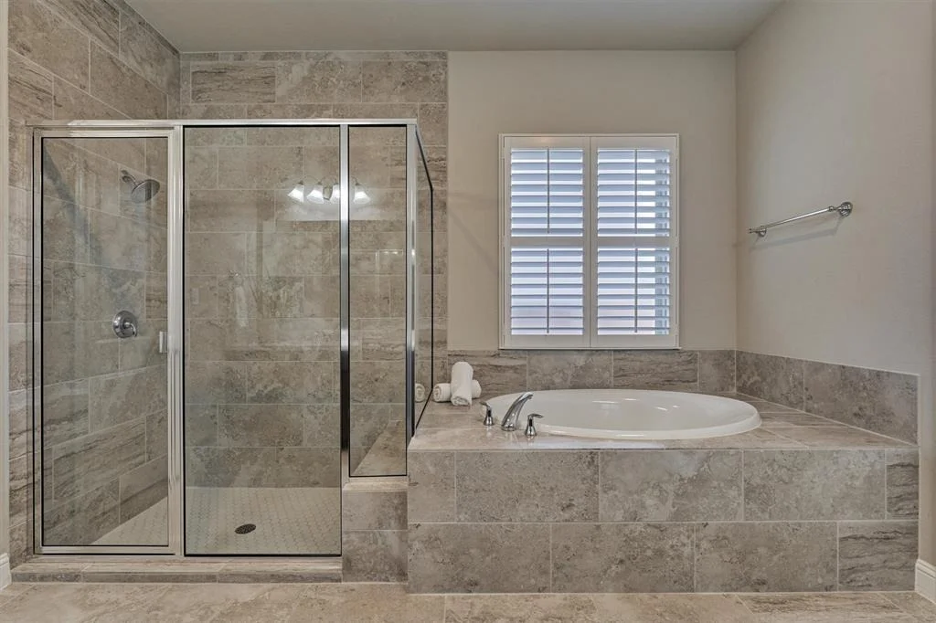 Photo of 8 Snowdrop Lily Drive