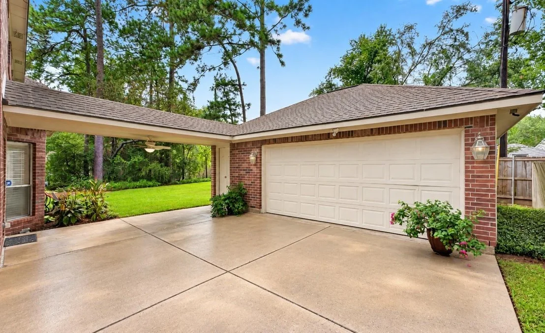 Photo of 111 Pine Manor Drive