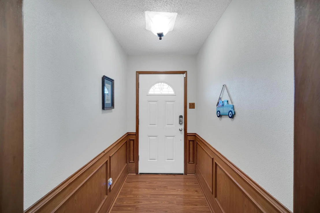Photo of 609 Shallow Creek Drive