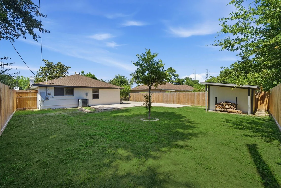 Photo of 10423 Alcott Drive