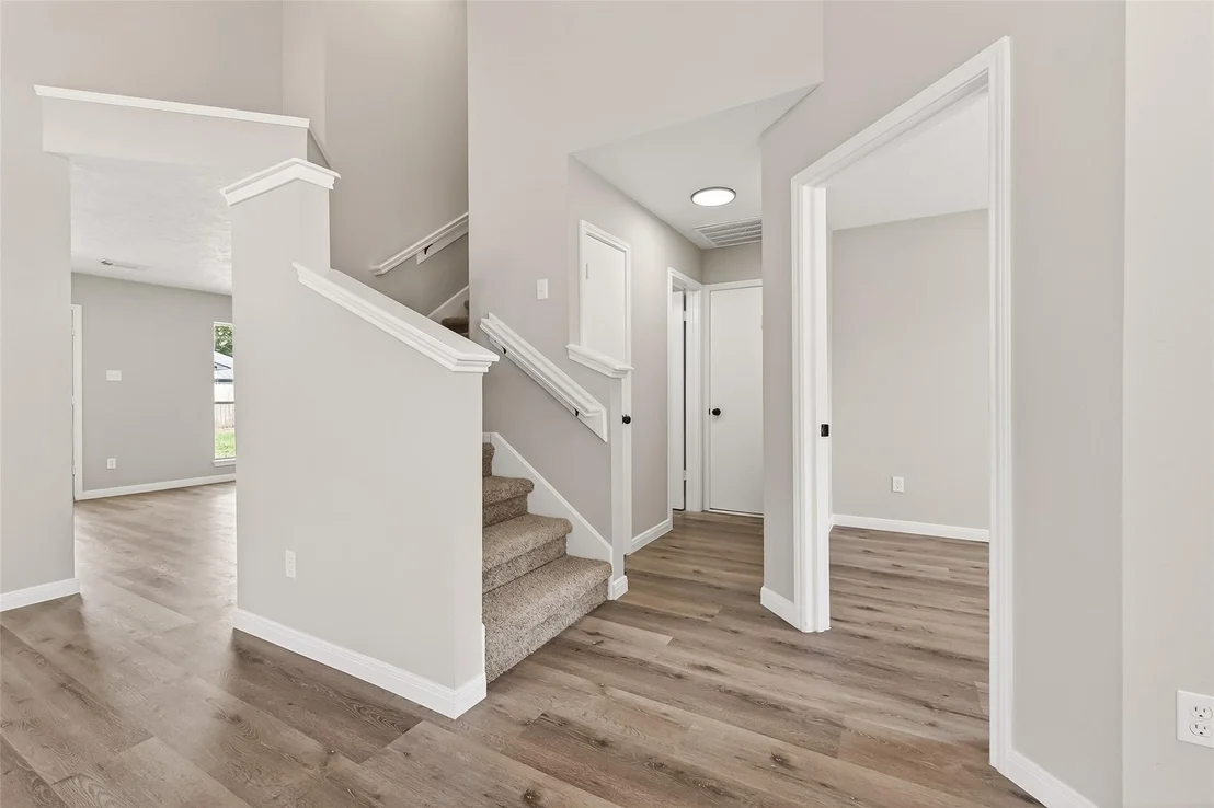 Photo of 1027 Long Prairie Drive