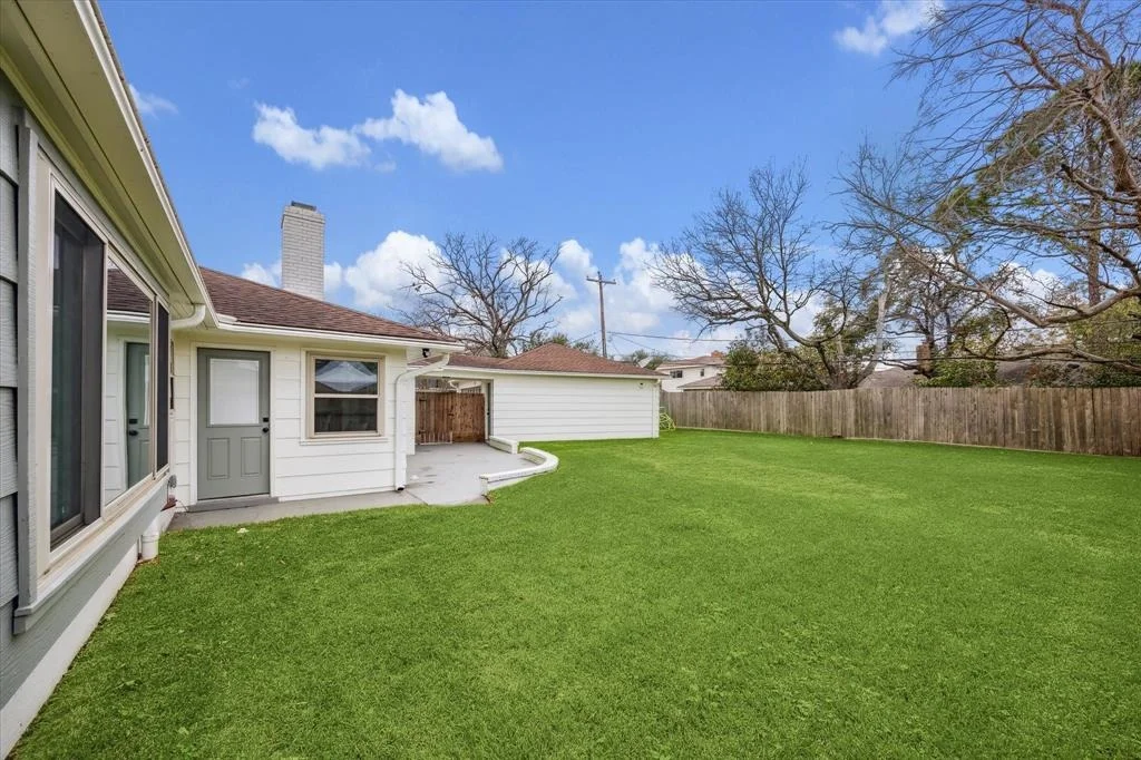 Photo of 7610 Windswept Lane