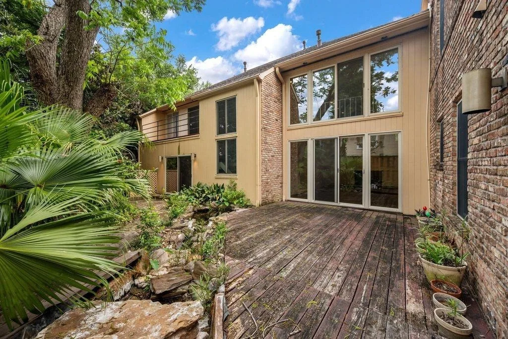 Photo of 2219 Dickey Place