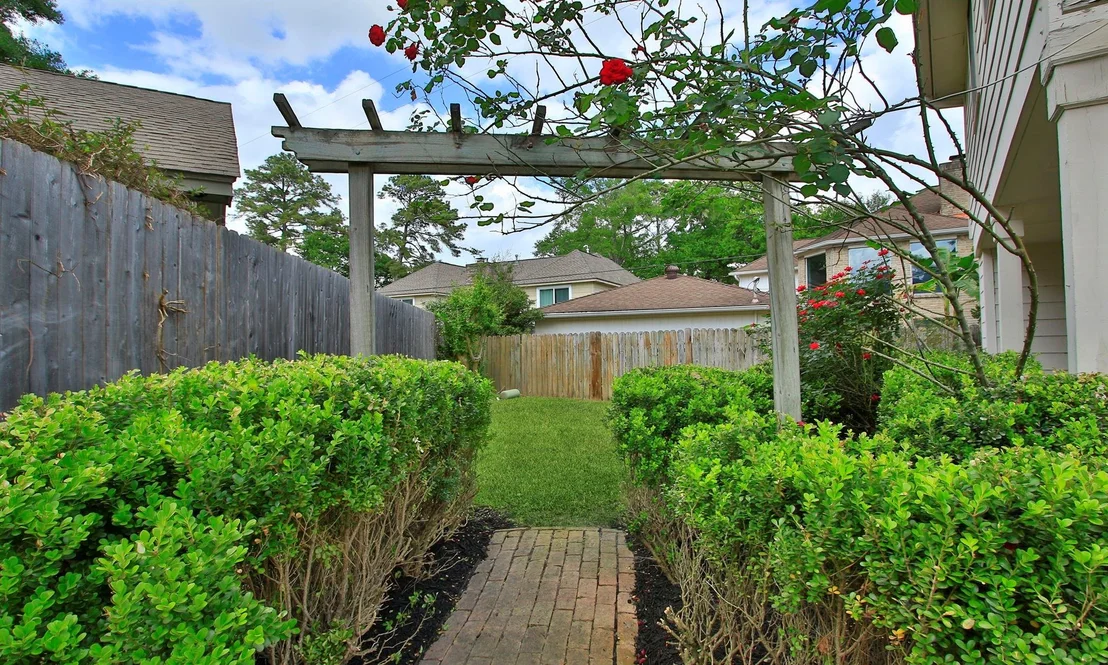 Photo of 16114 Kempton Park Drive