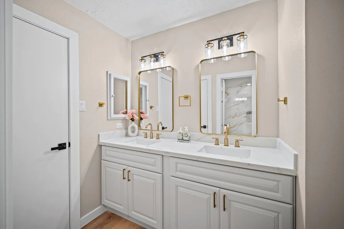 Photo of 4419 Pineville Lane