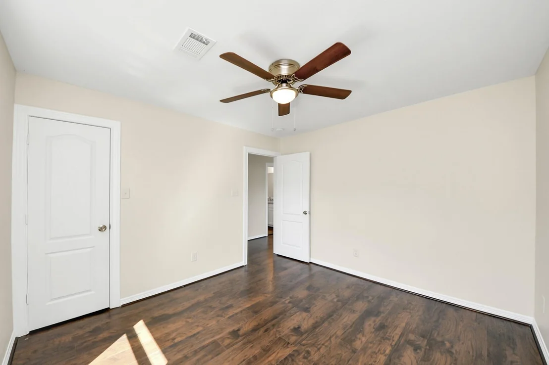 Photo of 7215 Log Cradle Drive