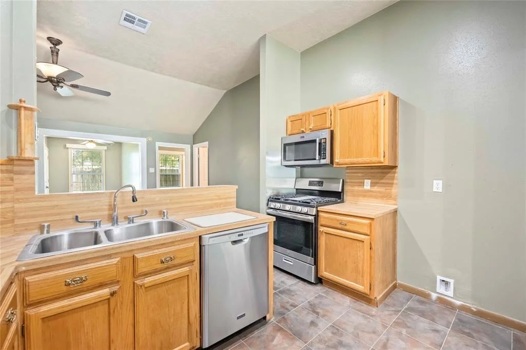 Photo of 807 Northaire Drive
