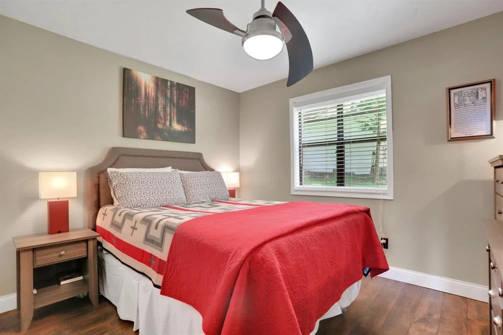 Photo of 221 Kings Way