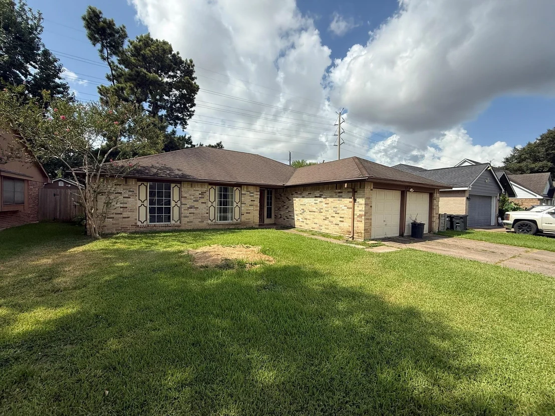 Photo of 8418 Old Maple Lane