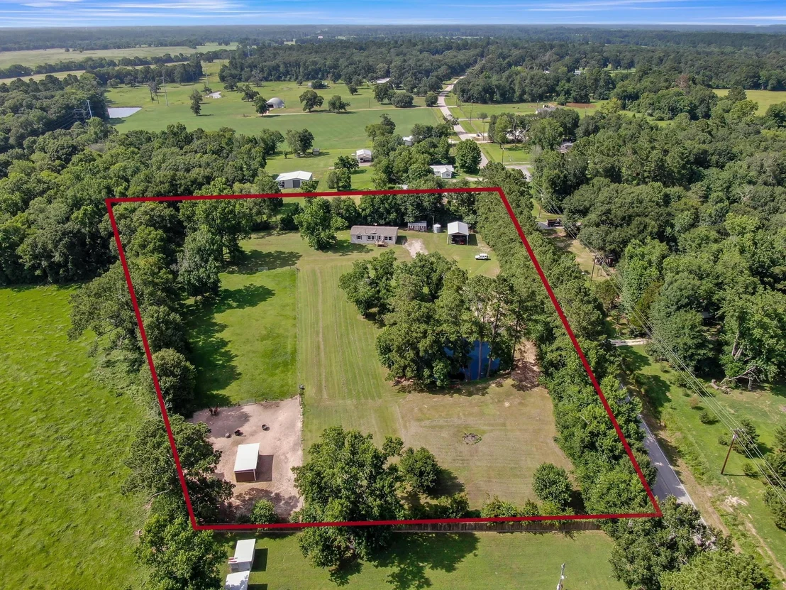 Photo of 17055 Rogers Road