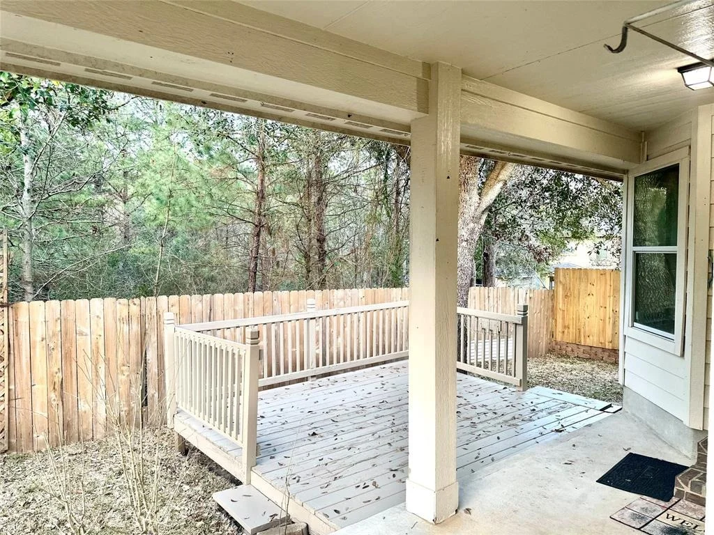 Photo of 1002 Summer Wood Boulevard