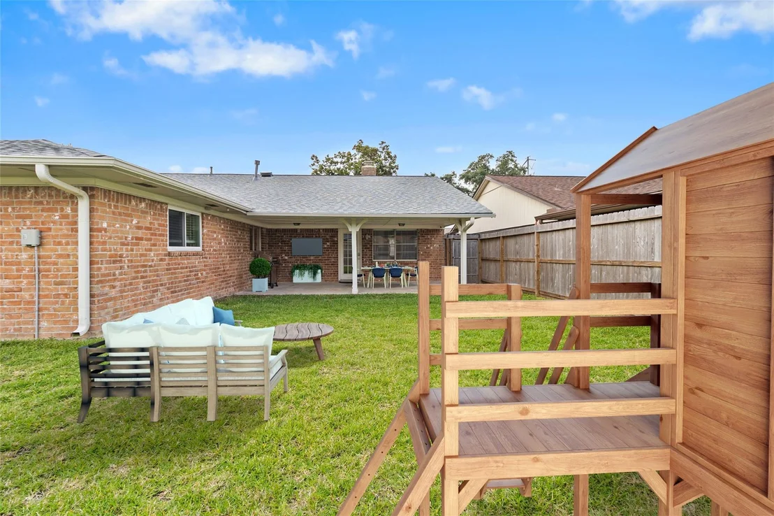 Photo of 1102 Brenda Drive