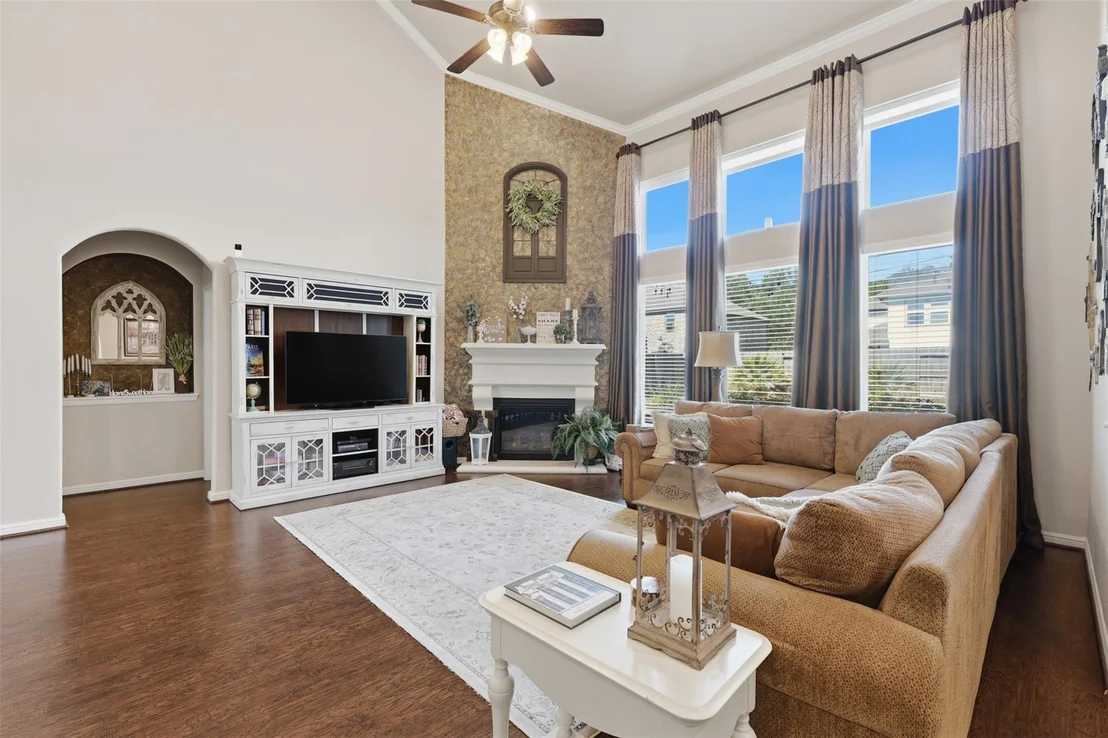 Photo of 27920 Seger Bend Trail