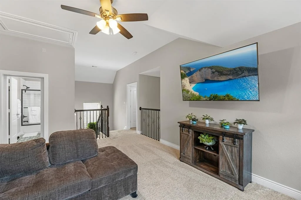 Photo of 114 Red Eagle Court