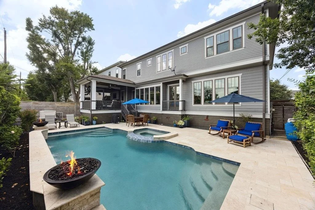 Photo of 2223 Saxon Drive