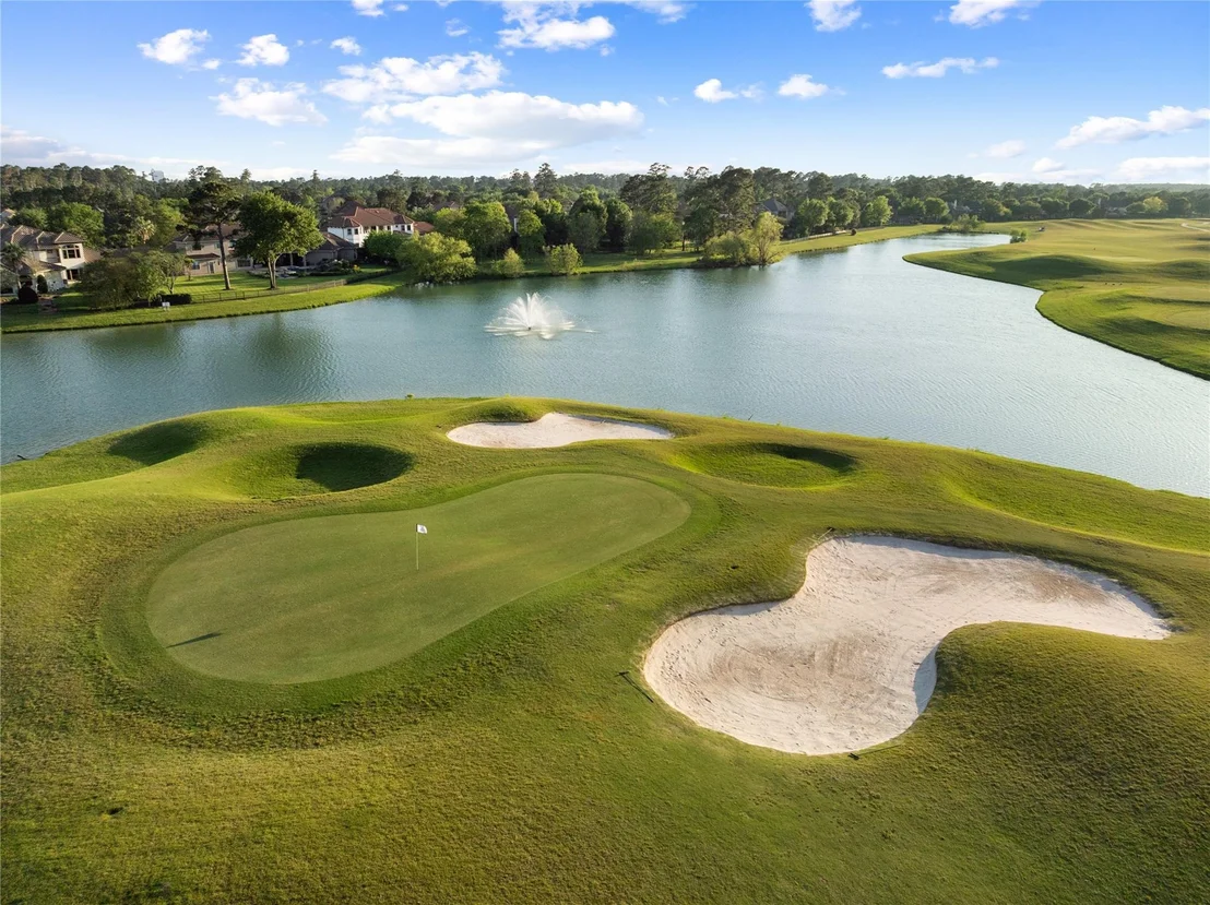 Photo of 82 Manor Lake Estates Circle