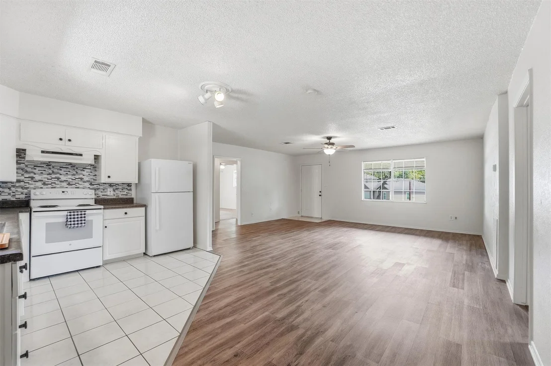 Photo of 6492 Bonanza Drive