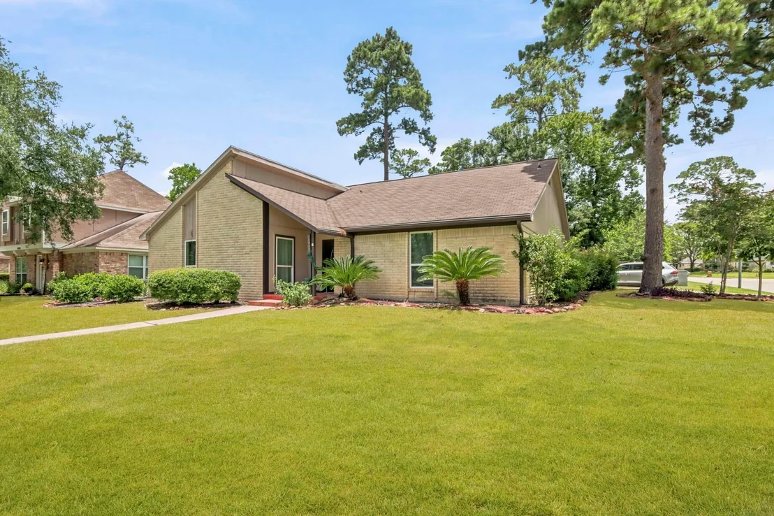 Photo of 24902 Butterwick Drive
