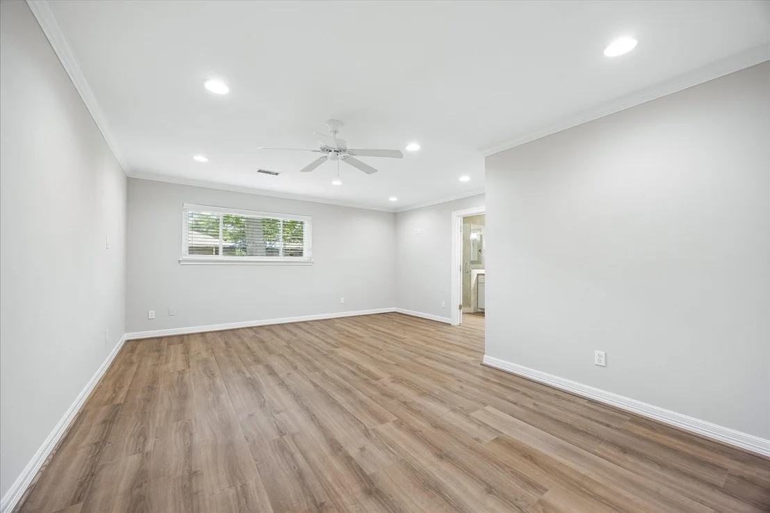Photo of 1134 Thornton Road