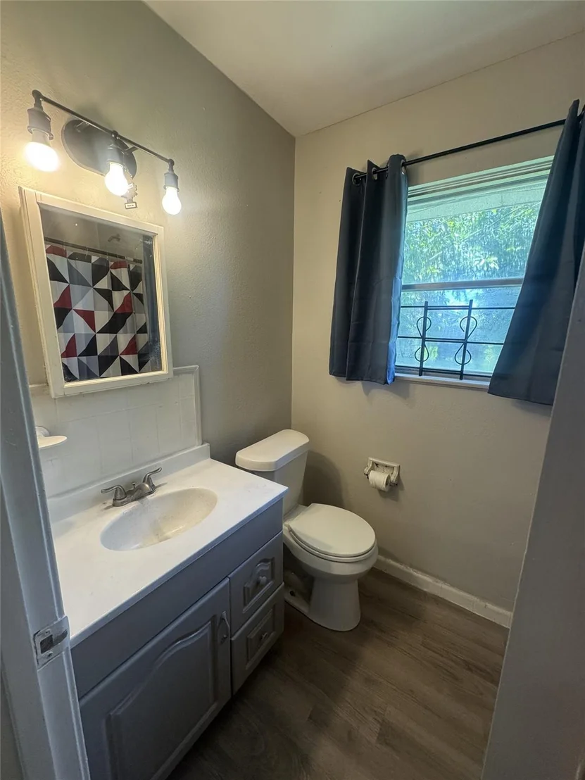 Photo of 5838 Reed Road