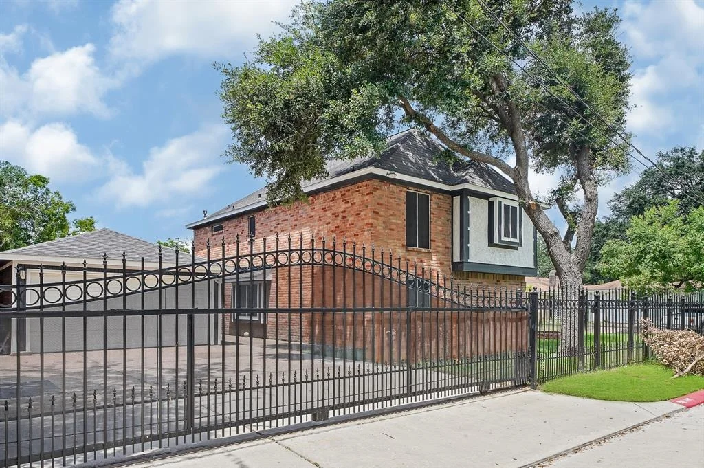 Photo of 610 Ferguson Street
