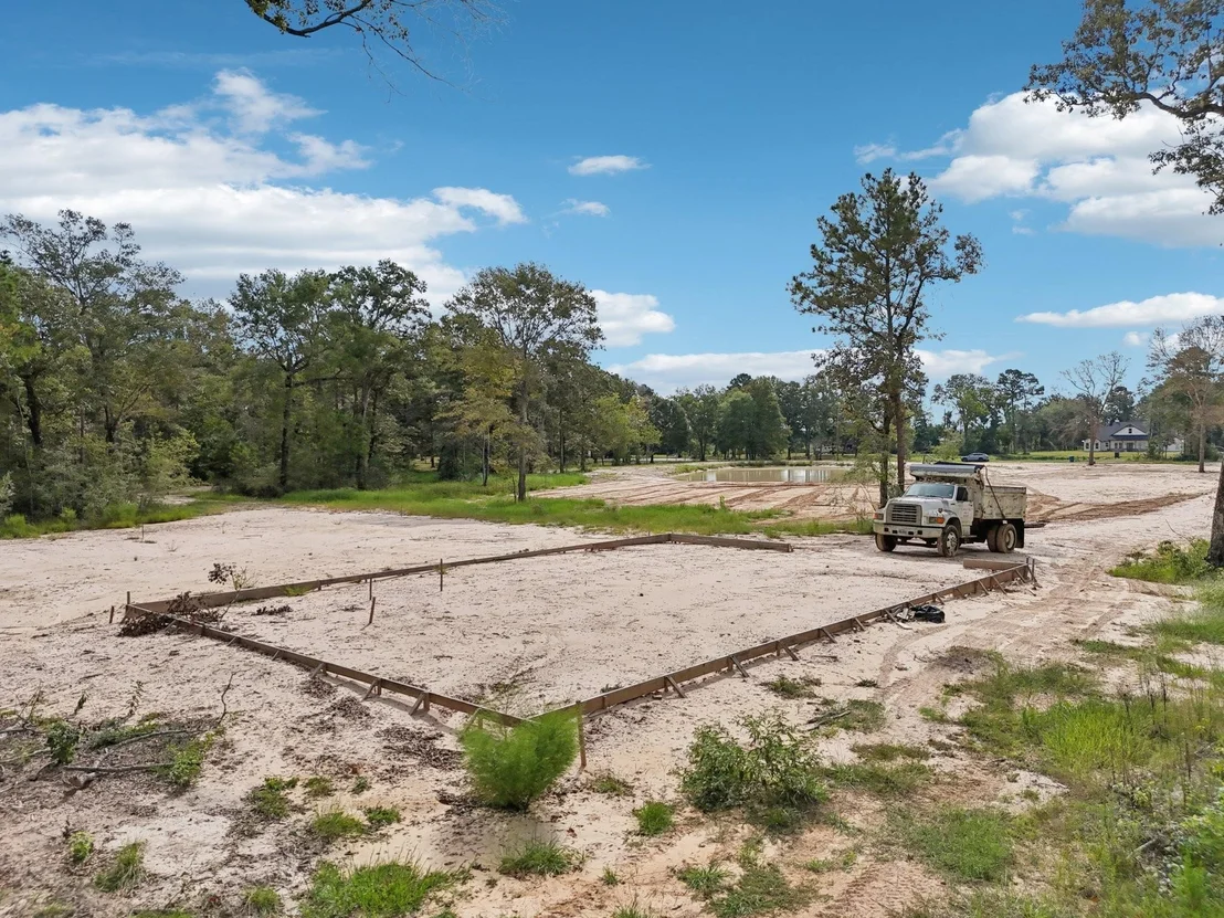 Photo of 18471 Country Place Drive