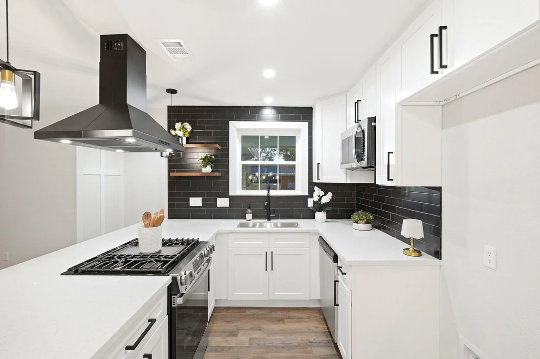 Photo of 6418 Silver Chalice Drive