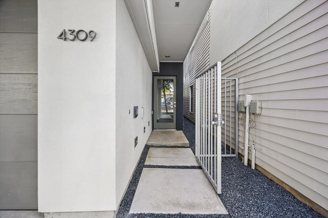 Photo of 4309 Lillian Street