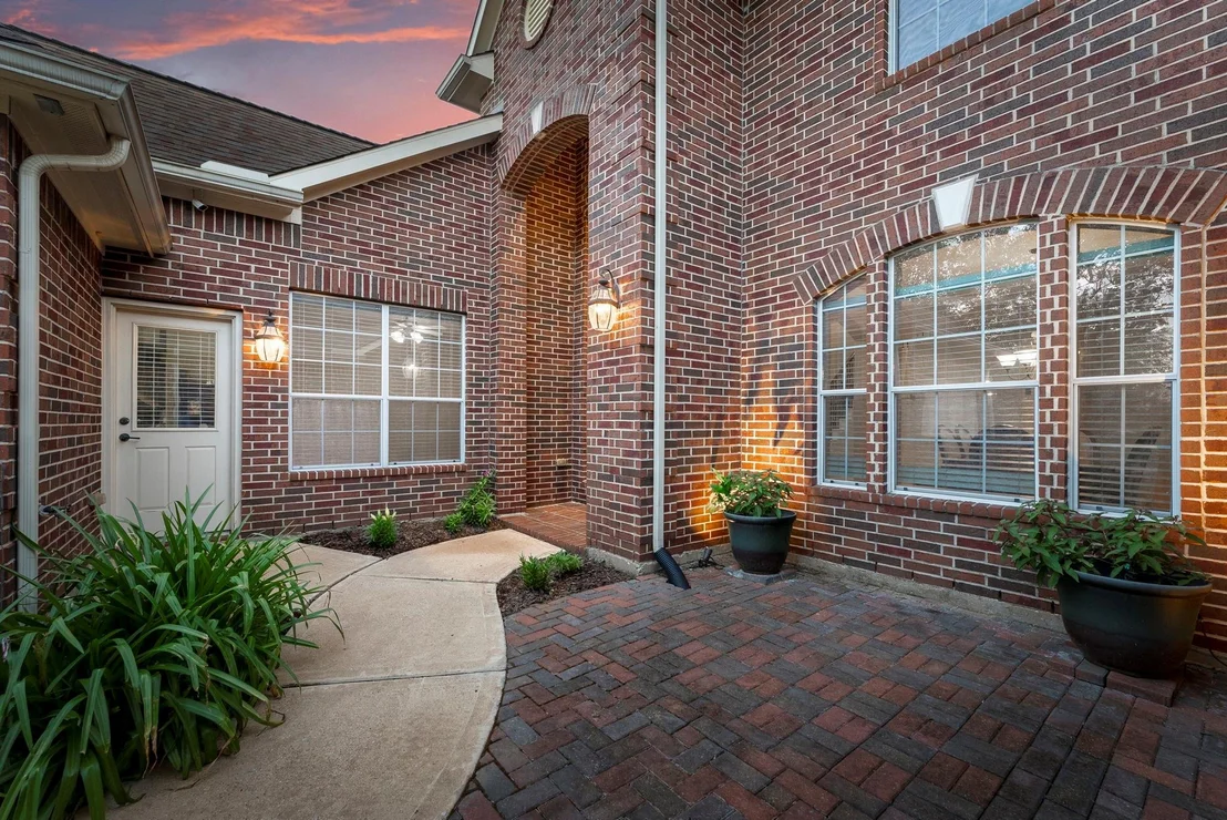 Photo of 19223 Senterra Lakes Boulevard