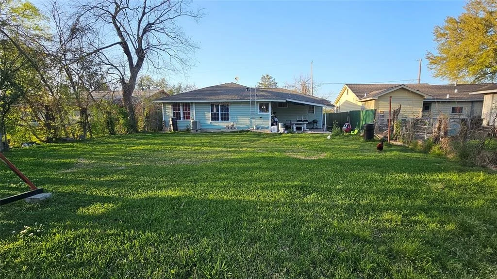 Photo of 1940 Roxella Street