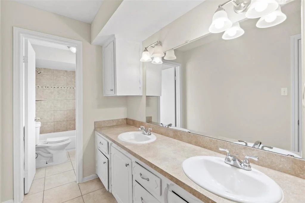 Photo of 2115 Pine Manor Drive