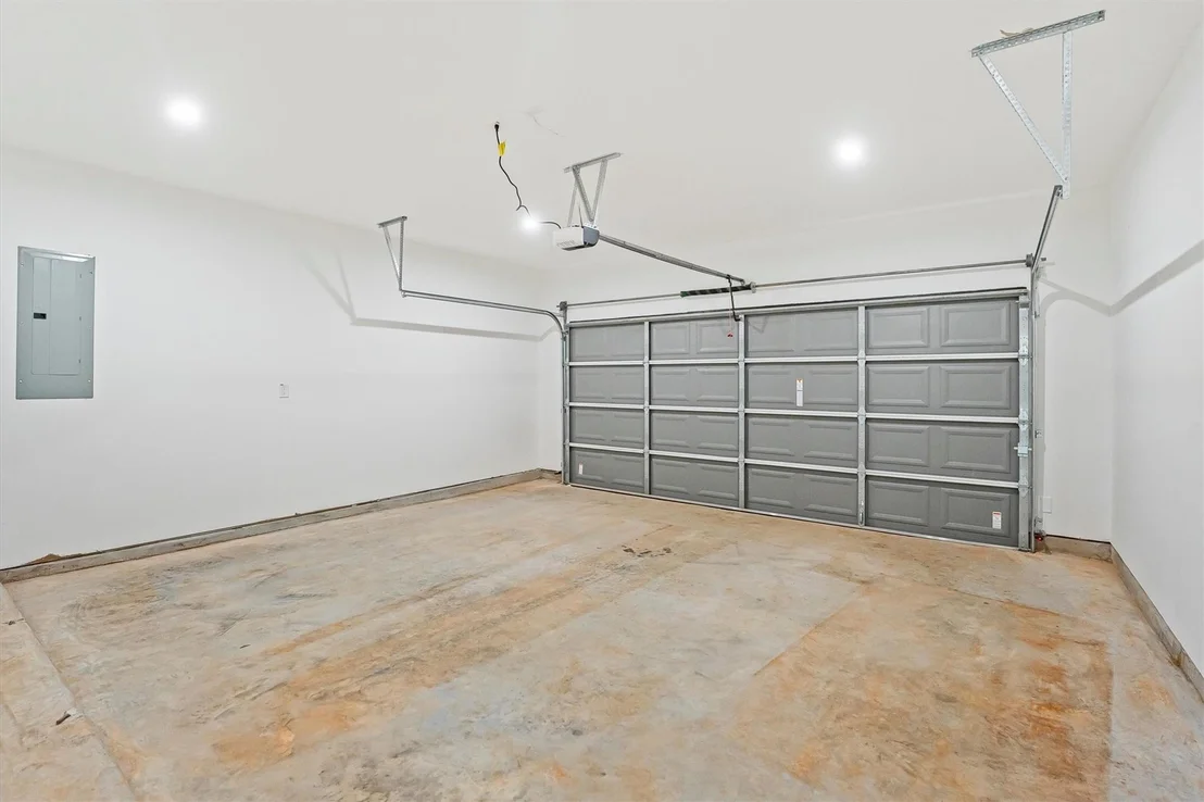 Photo of 10510 Twin Circles Dr