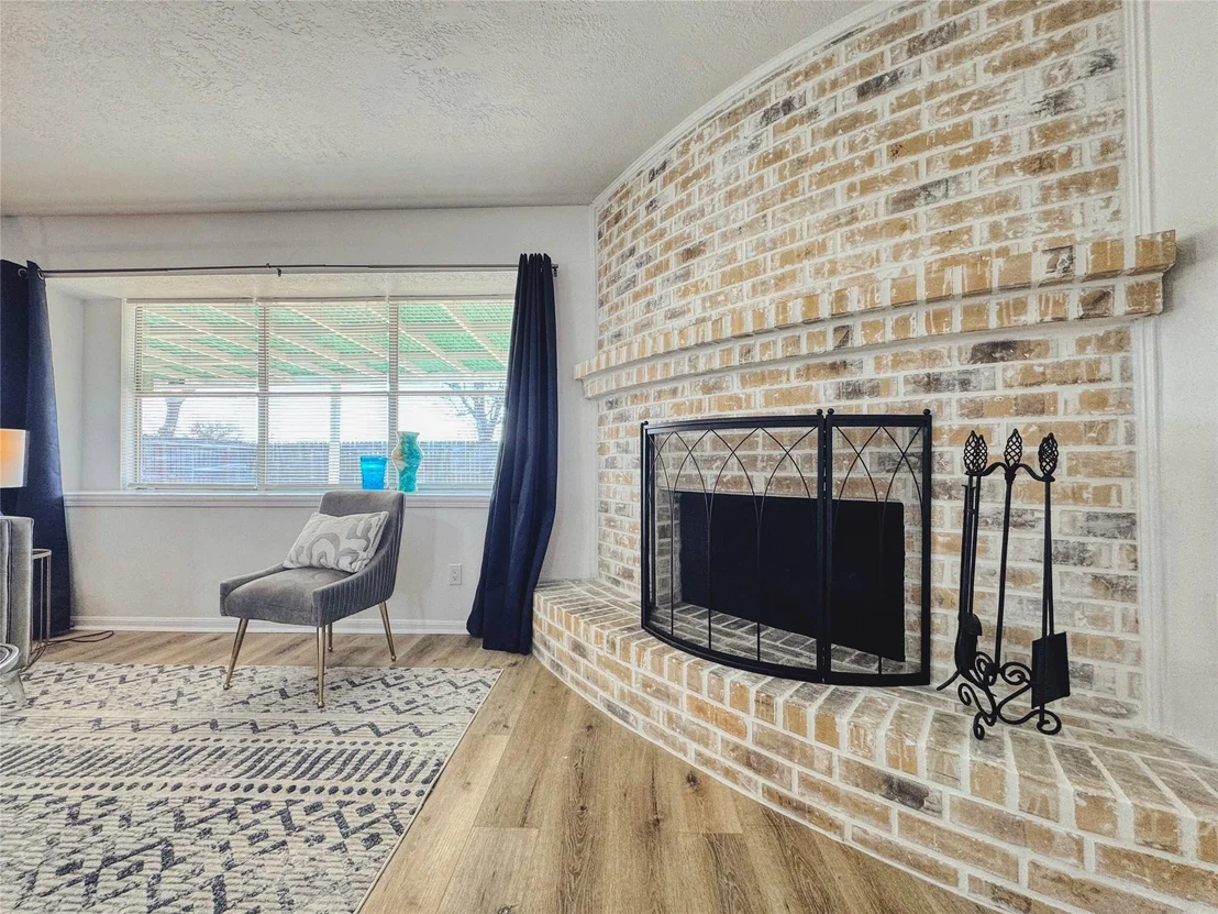 Photo of 3739 Moonlite Drive