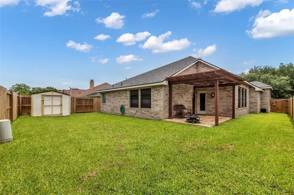 Photo of 315 Riverway Bluff Lane