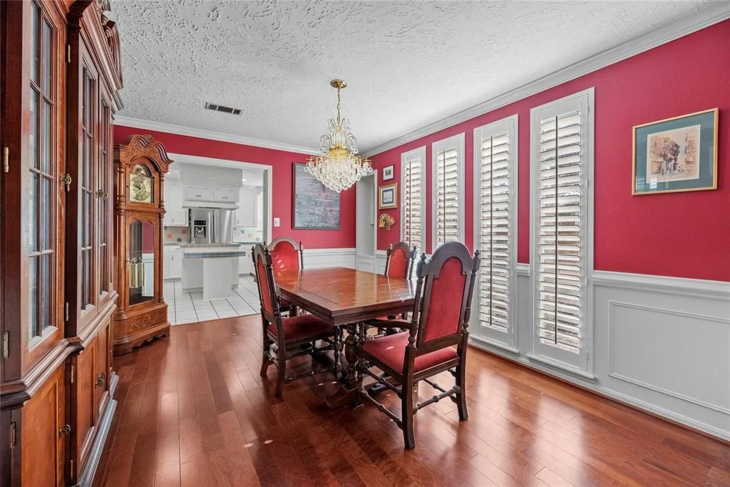 Photo of 922 Montview Drive