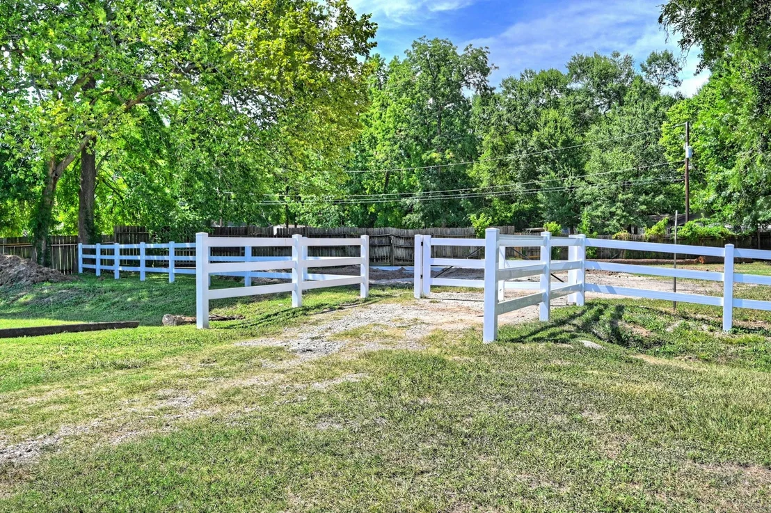 Photo of 11789 White Cedar