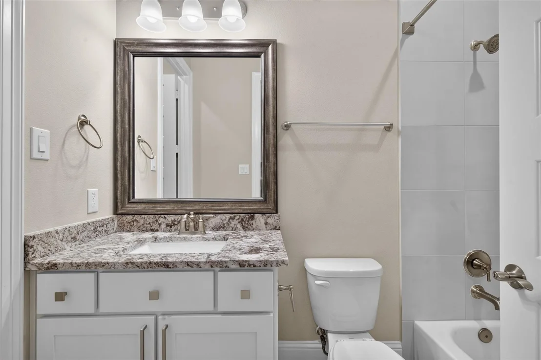 Photo of 31424 Creekside Oaks Lane