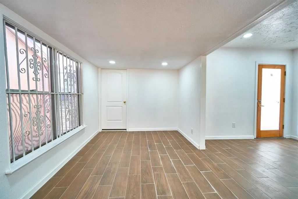 Photo of 13002 Becklin Lane