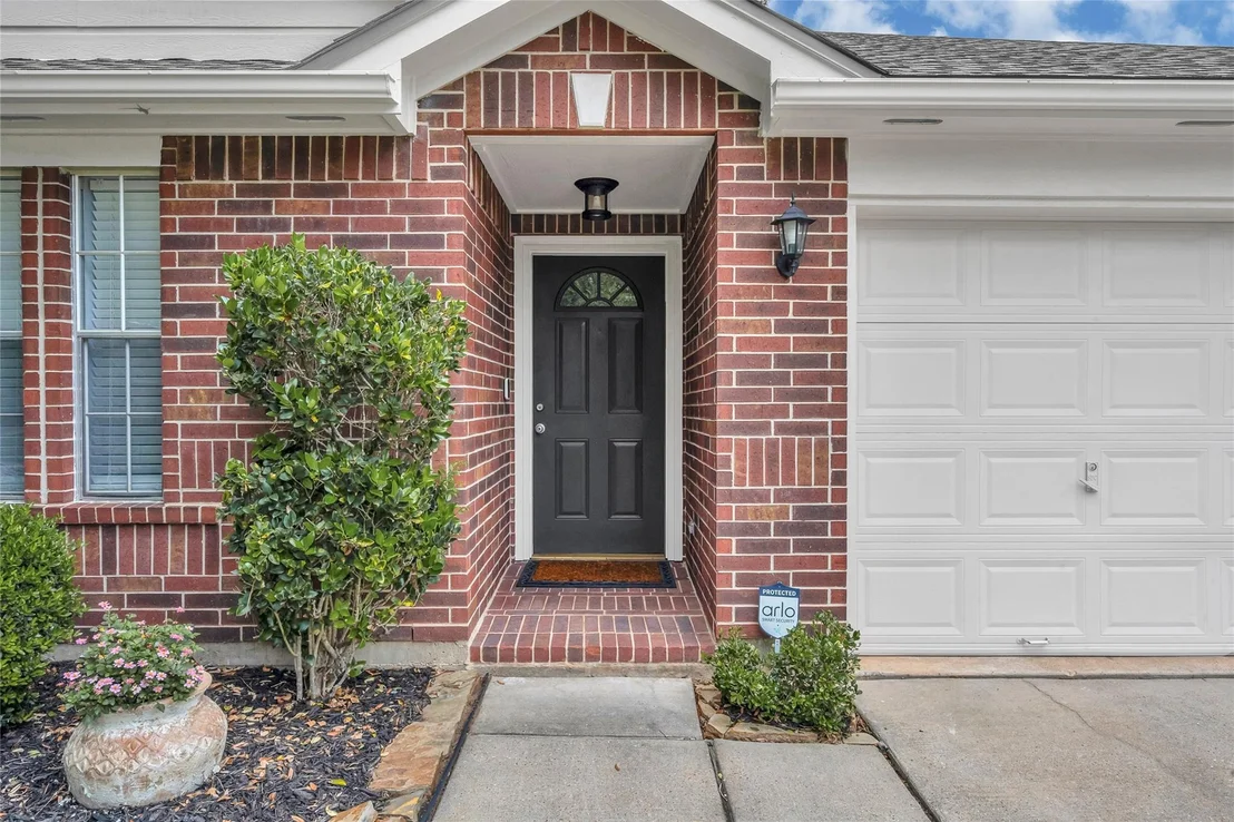 Photo of 22318 Hollybranch Drive
