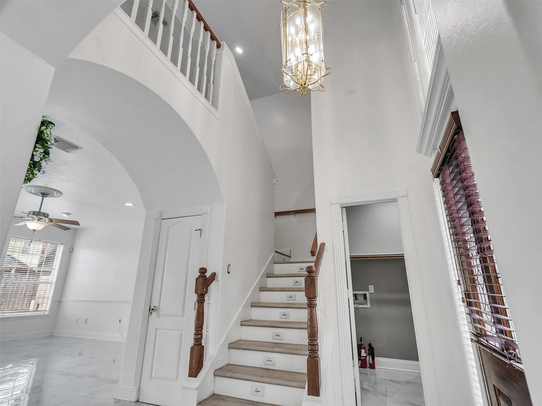 Photo of 12403 Millvan Drive