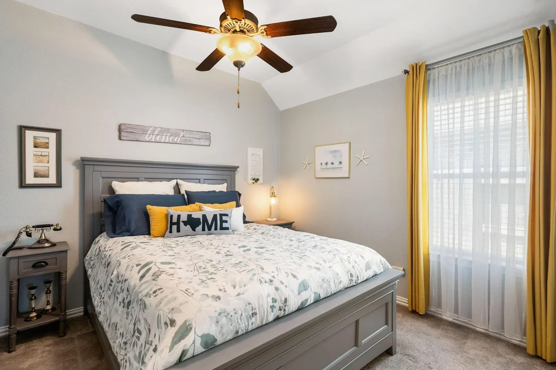 Photo of 2204 Golden Laurel Drive