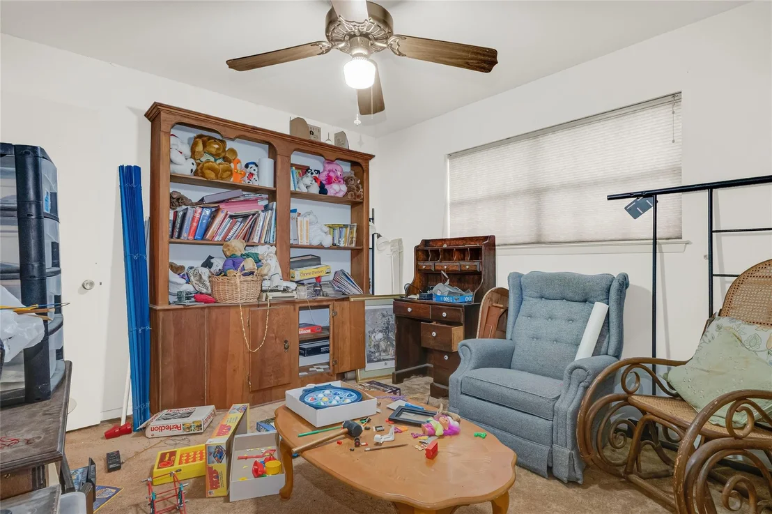 Photo of 505 Oak Drive