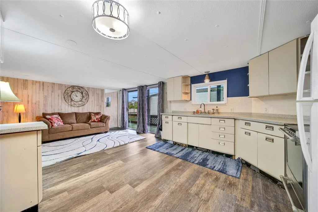 Photo of 176 N Panuco Drive