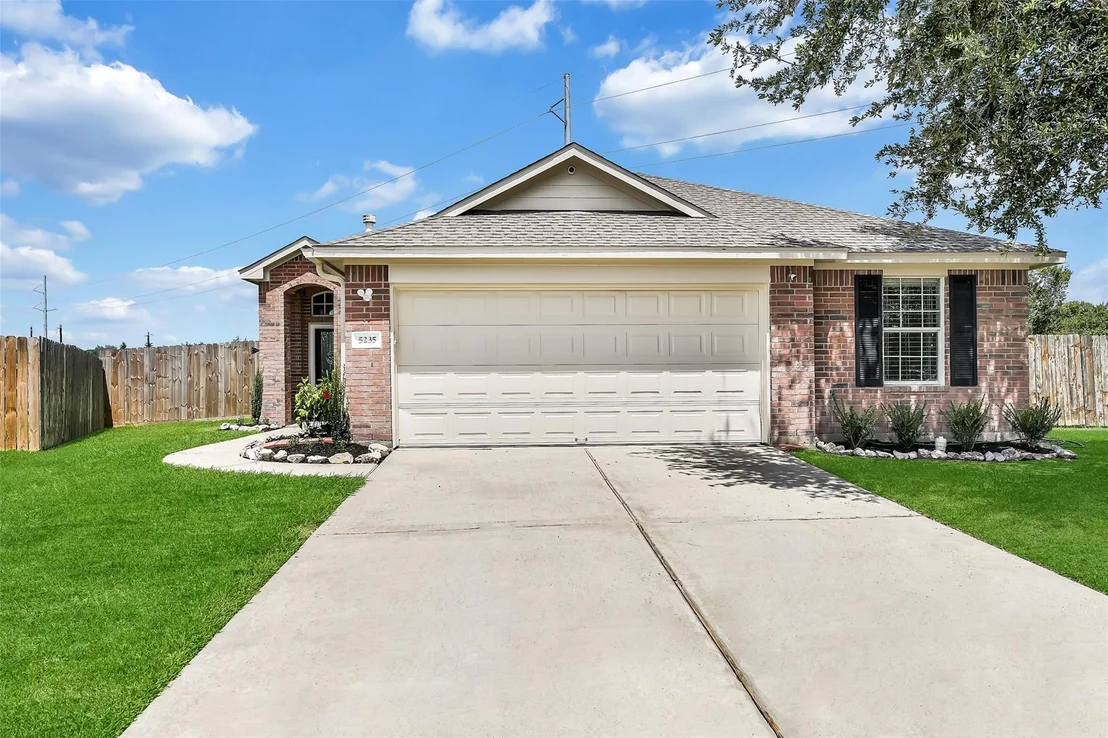Photo of 5235 Bailey Lane